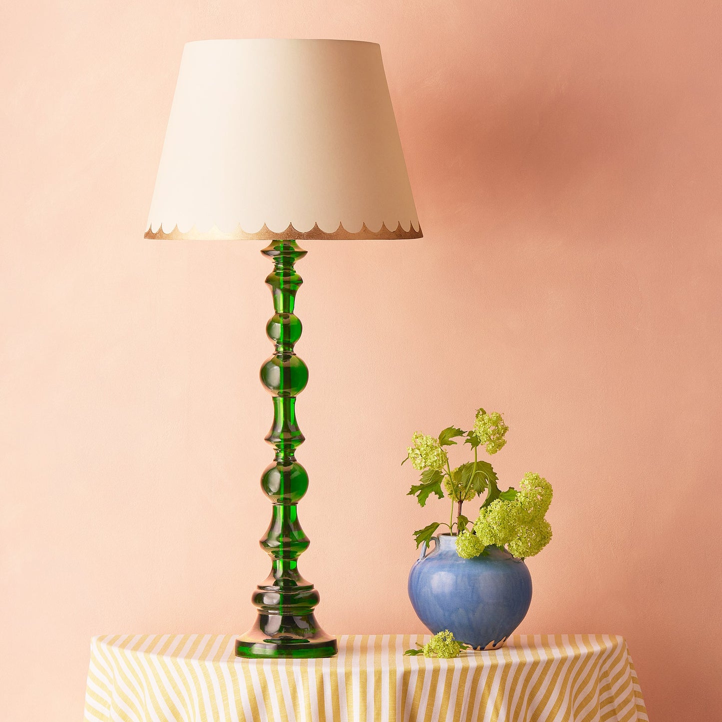 Bobboli table lamp in green resin