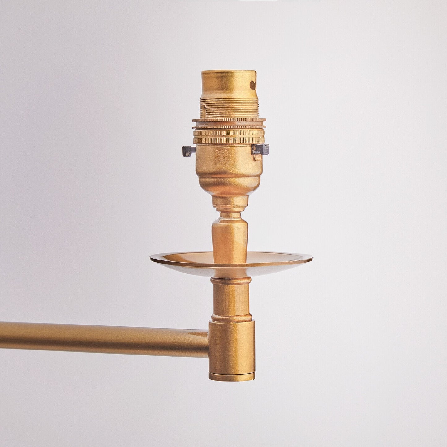 Swing articulated standing lamp in brass