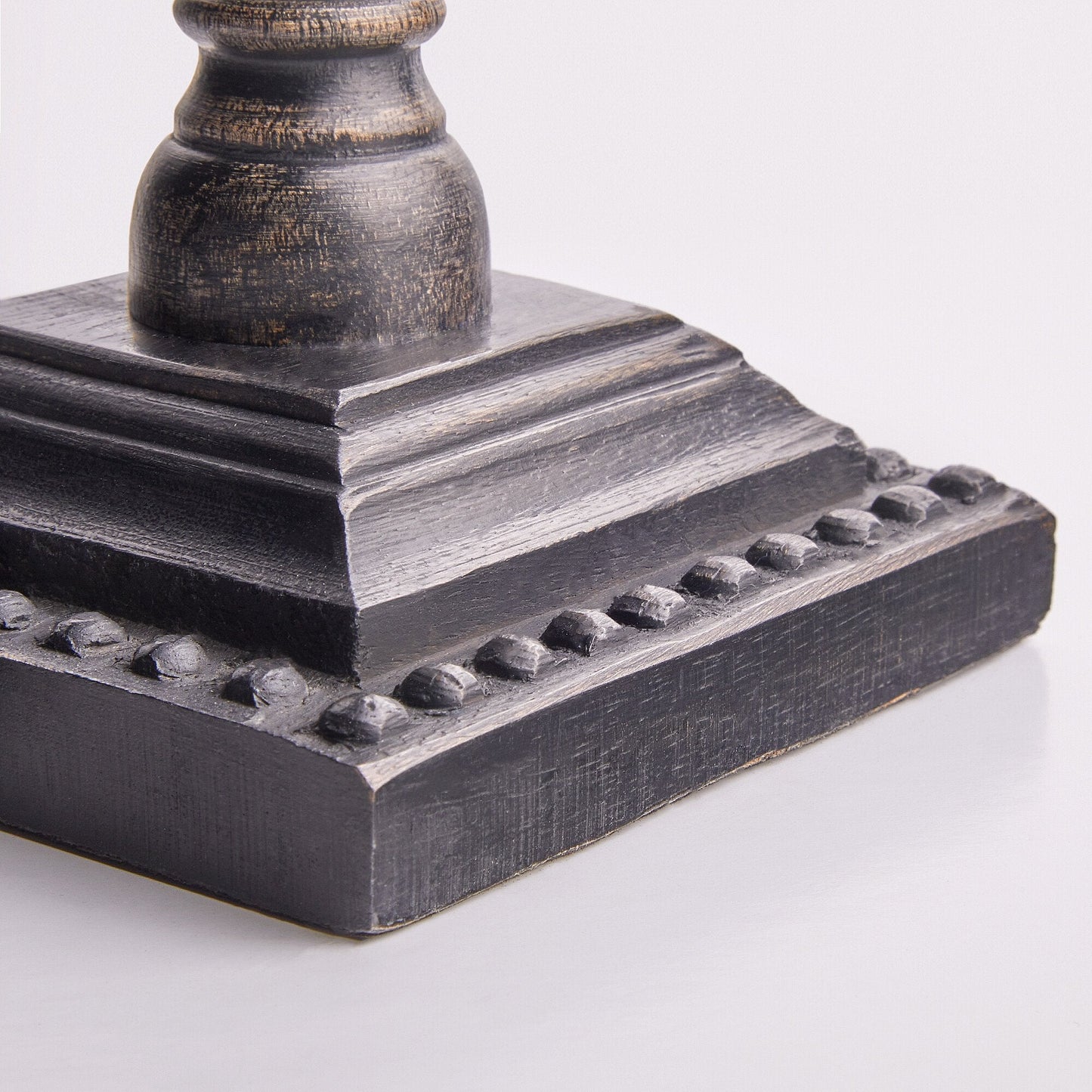 Hera table lamp in silvery black