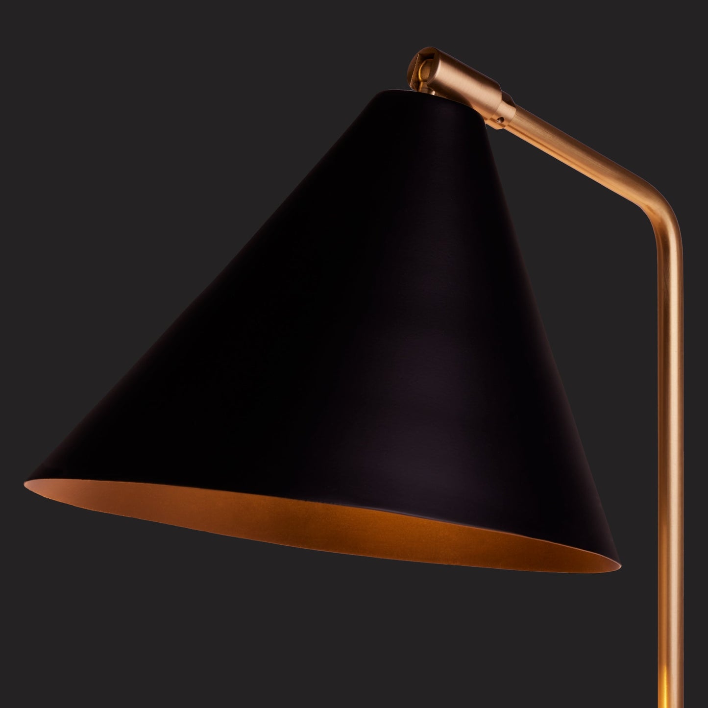 Drax Desk light in brass and a black hood