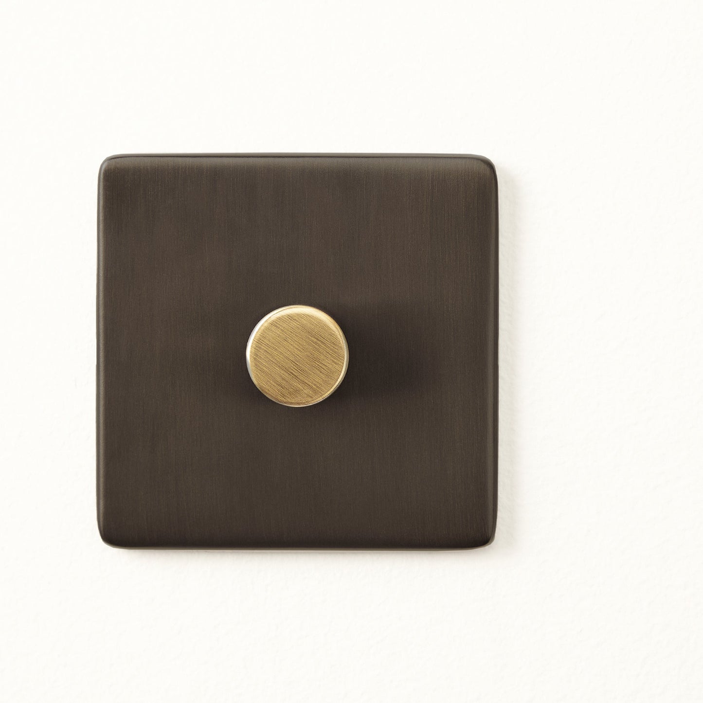 One gang 2 way Florence dimmer switch in bronze