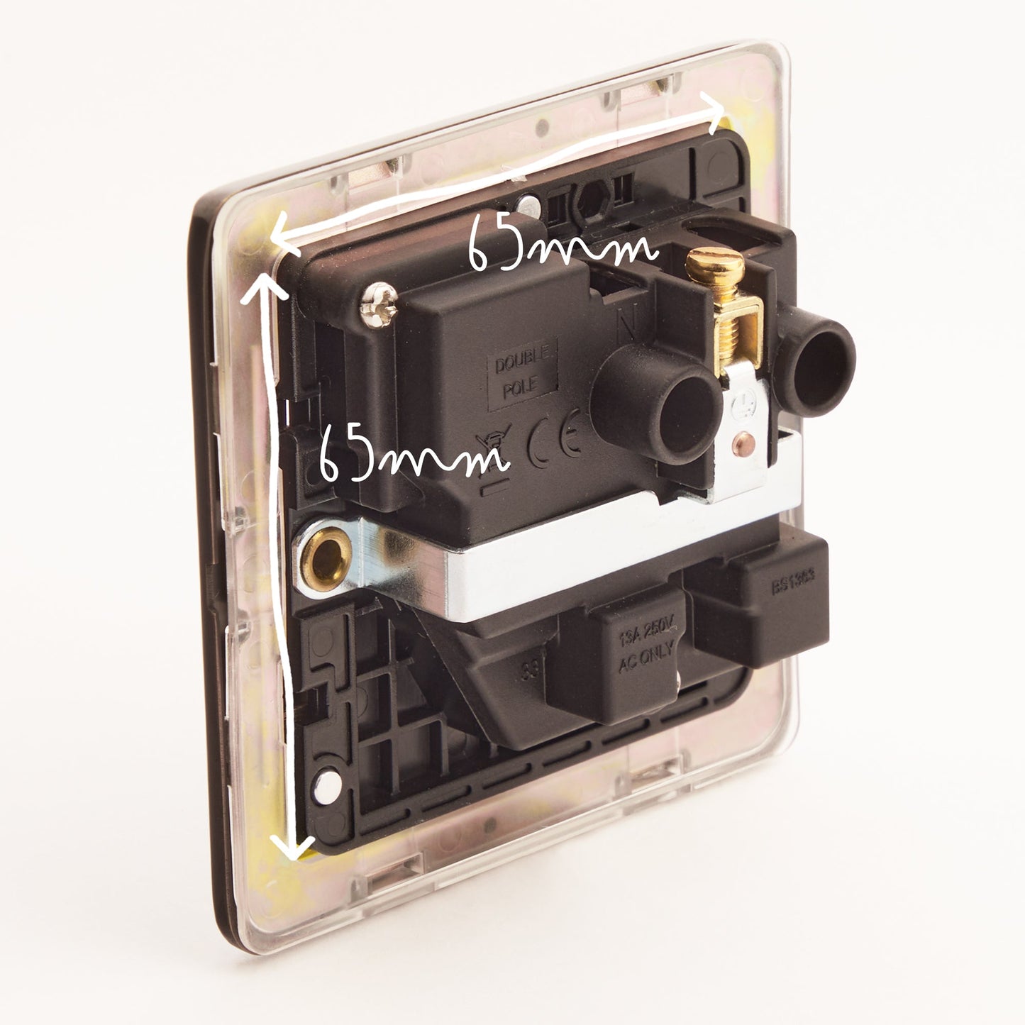Single Florence plug socket in brass
