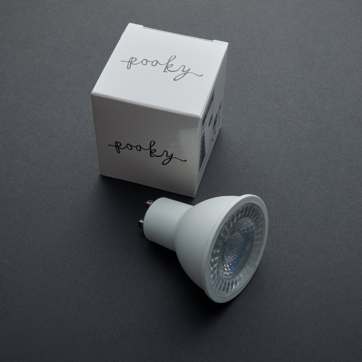 GU10 7W LED daylight bulbs - 6500K