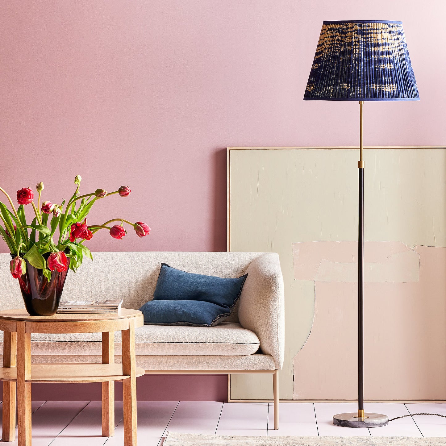 Black Monday floor lamp in antiqued brass