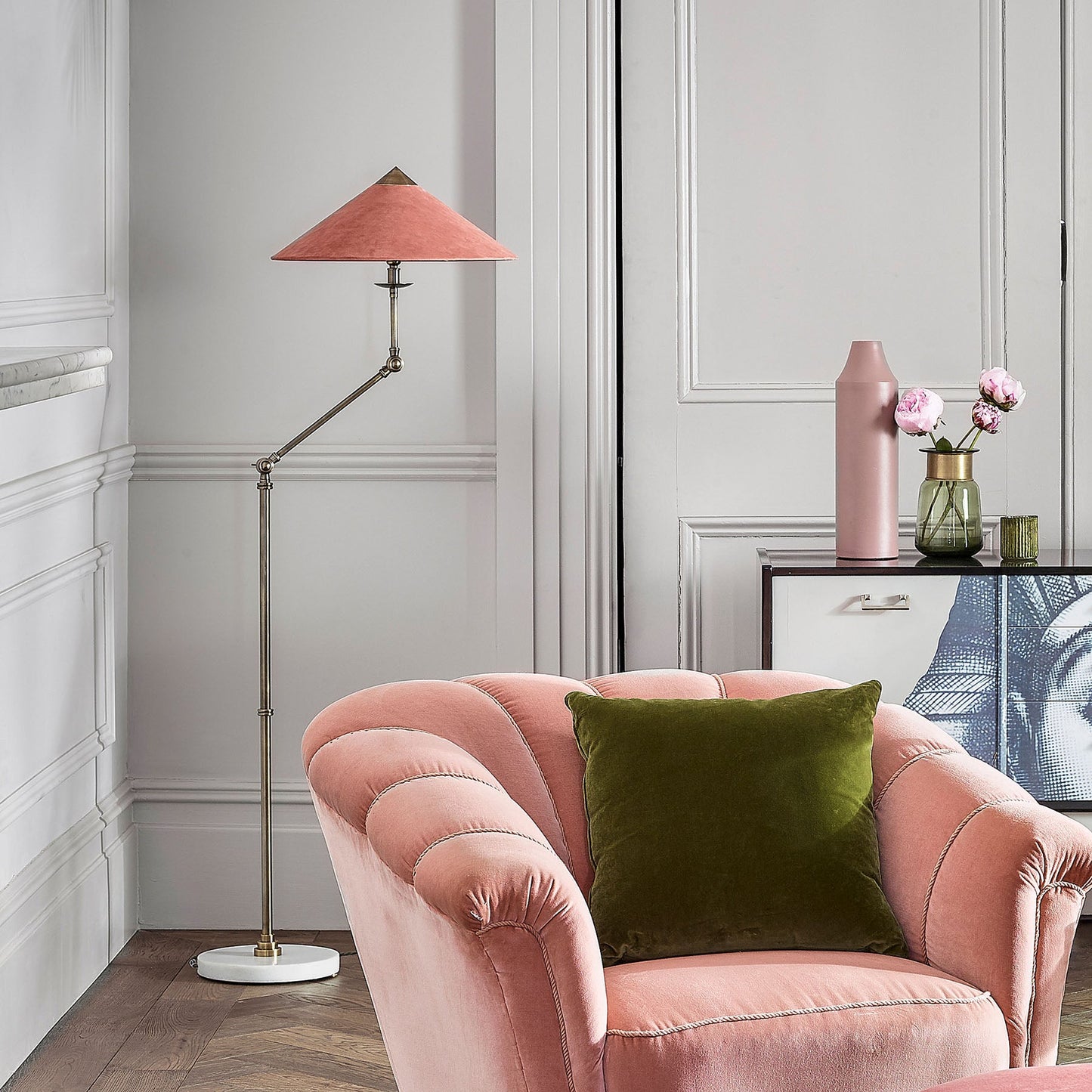 Cranling articulated standing lamp in brass with a white marble base