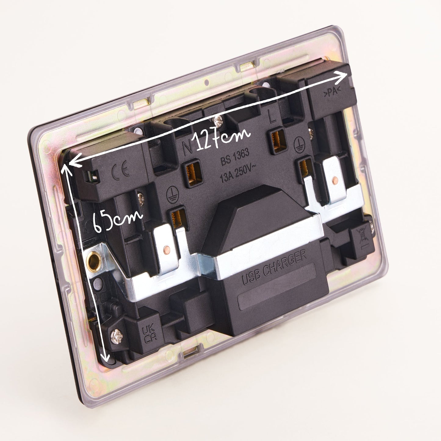 Two gang Florence switched SP socket with dual USB outlet in bronze
