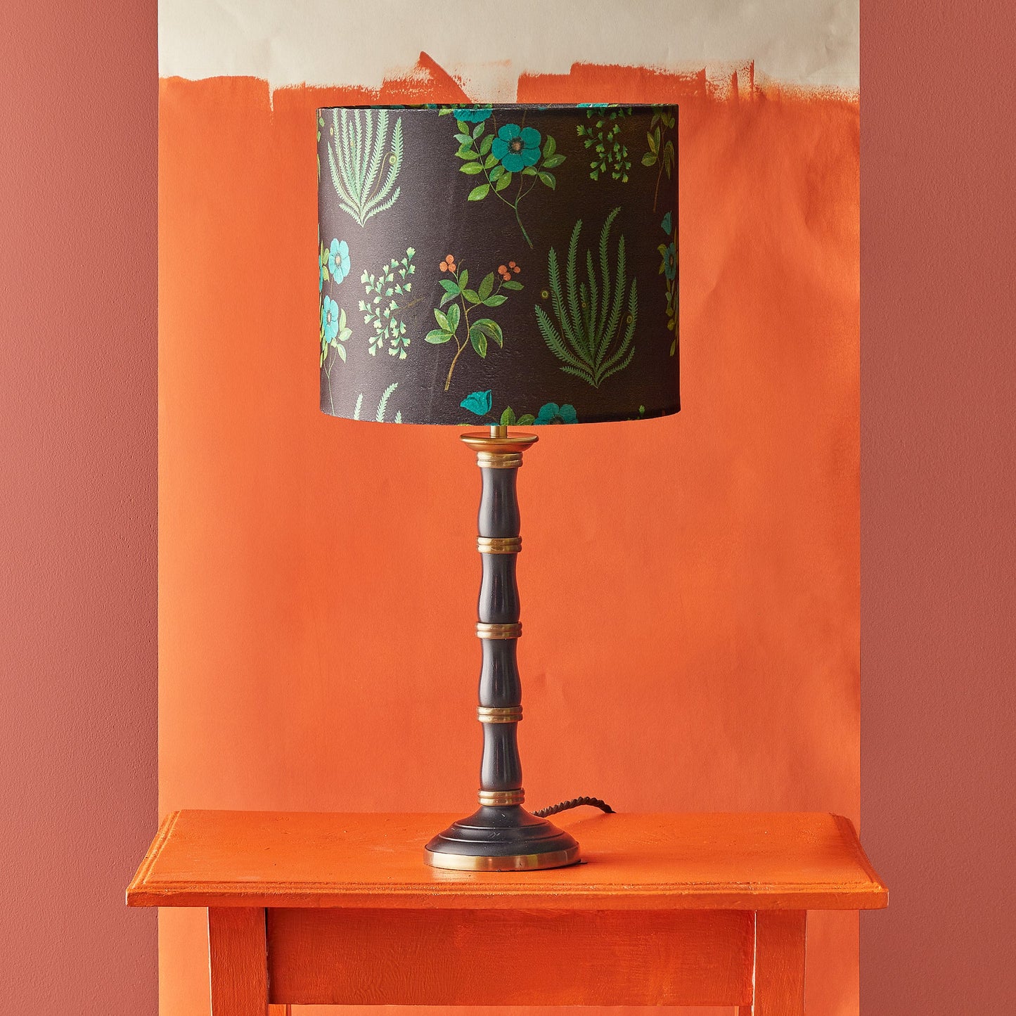 Smaller Cleo table lamp in brass