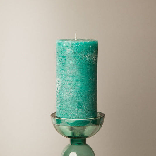Regular Ferris pillar candle in emerald