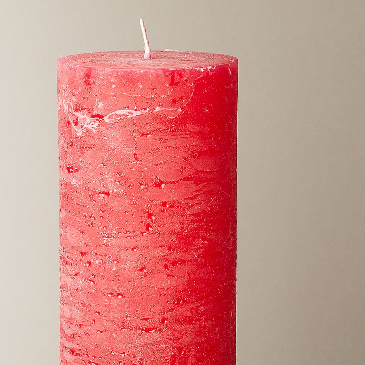 Regular Ferris pillar candle in warm red