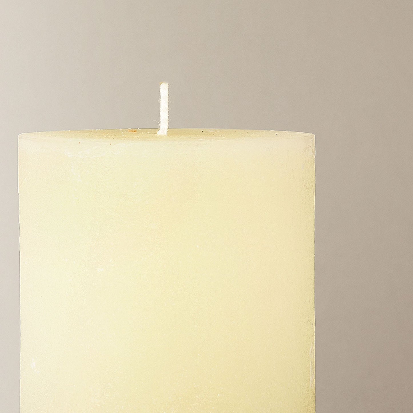 Larger Ferris pillar candle in ivory