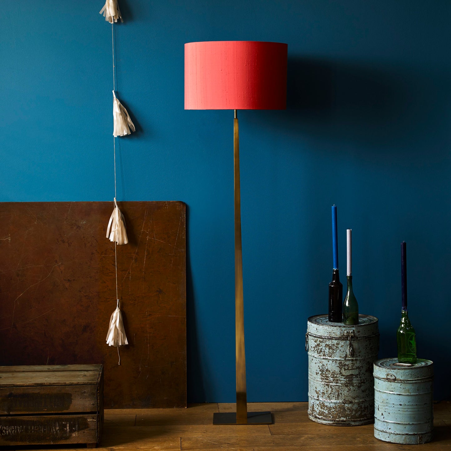 Trafalgar floor lamp in antique brass