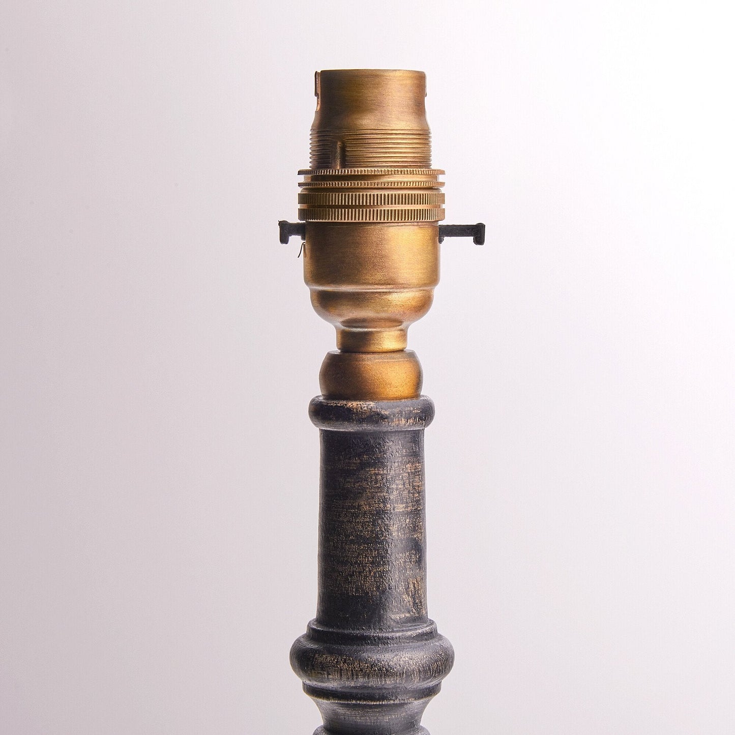 Hera table lamp in silvery black