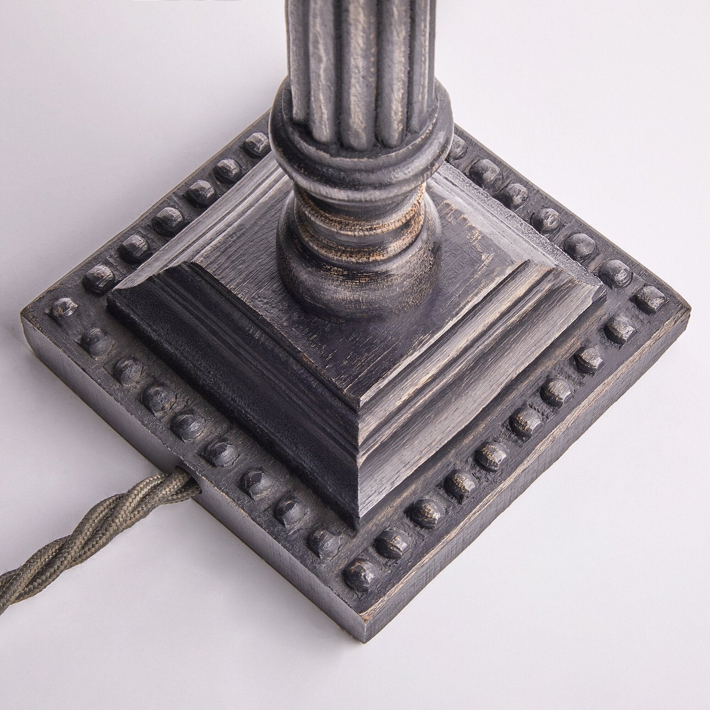 Hera table lamp in silvery black
