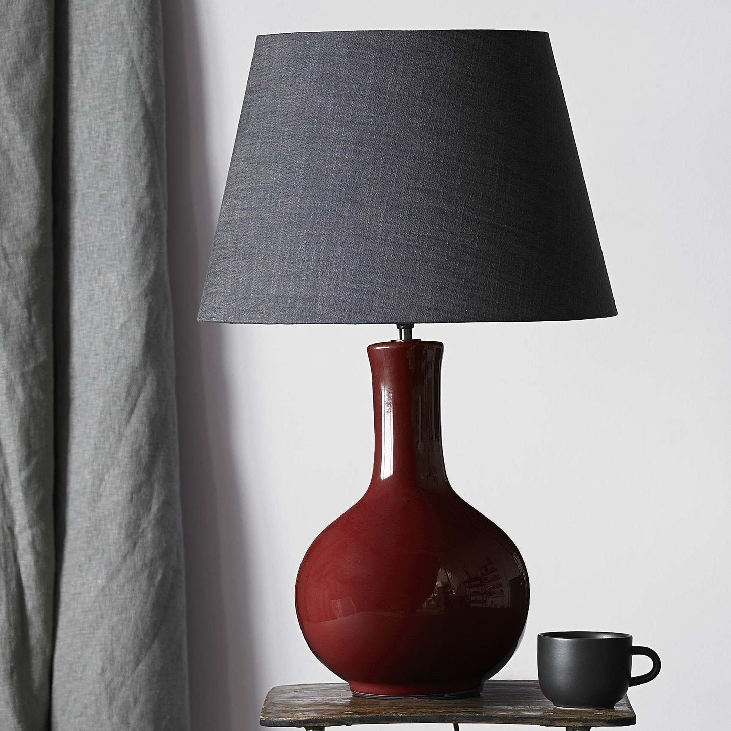 Nellie table lamp in an oxblood glaze