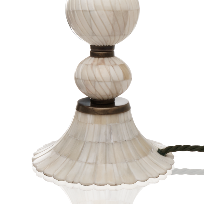 Regular Shiva table lamp in off white bone and ceramic