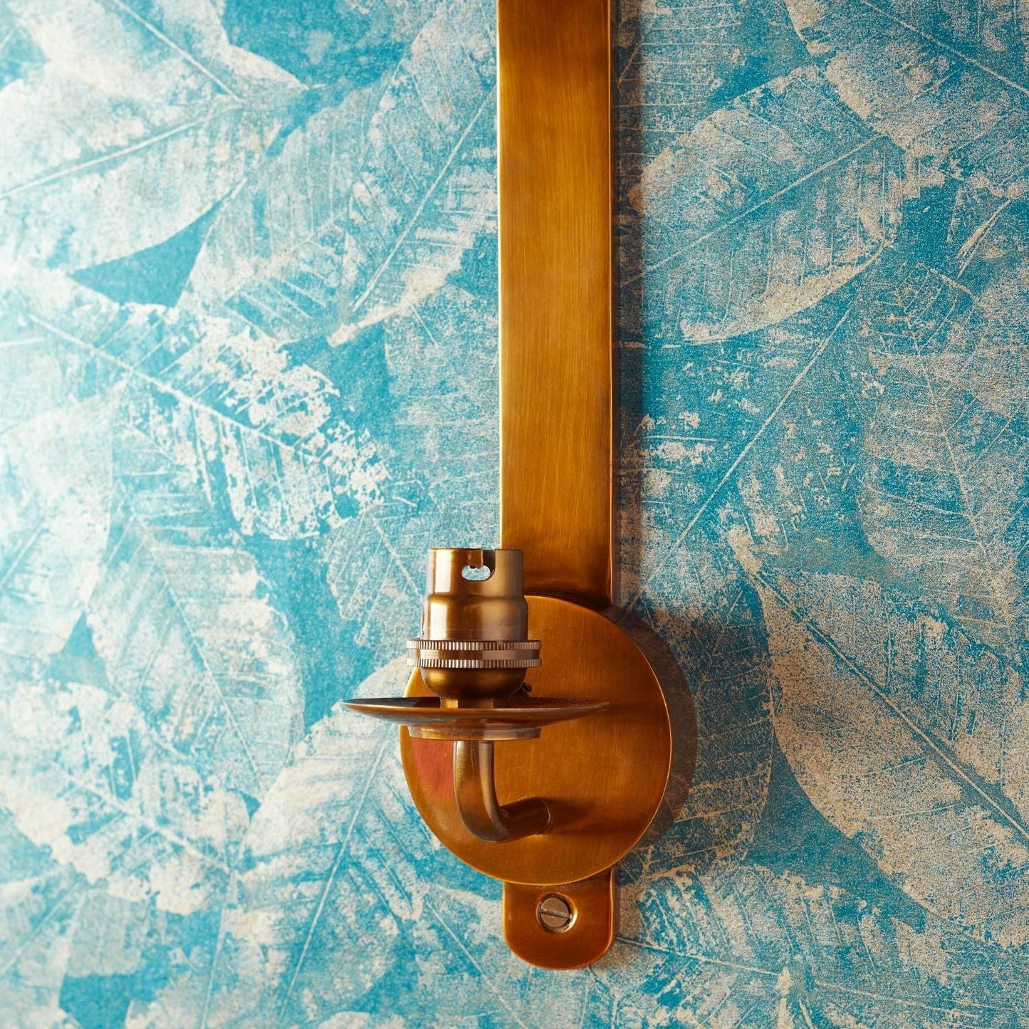 Clouseau wall light
